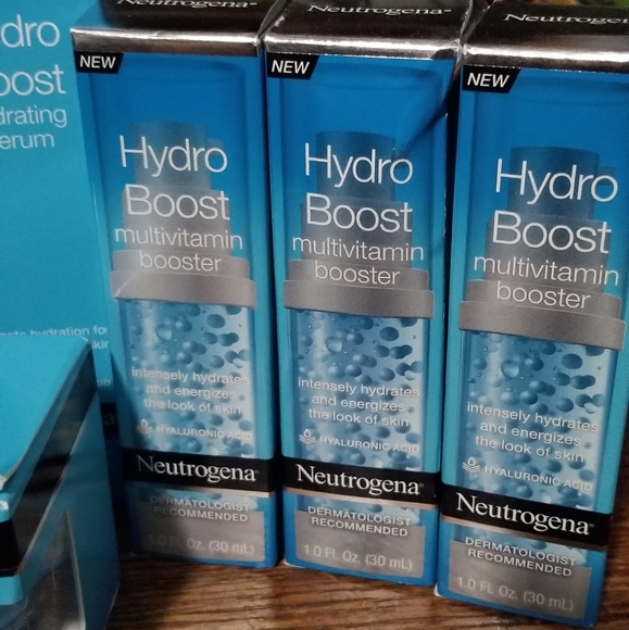 Neutrogena hydro gel skincare 11 piece set all new - Picture 3 of 6